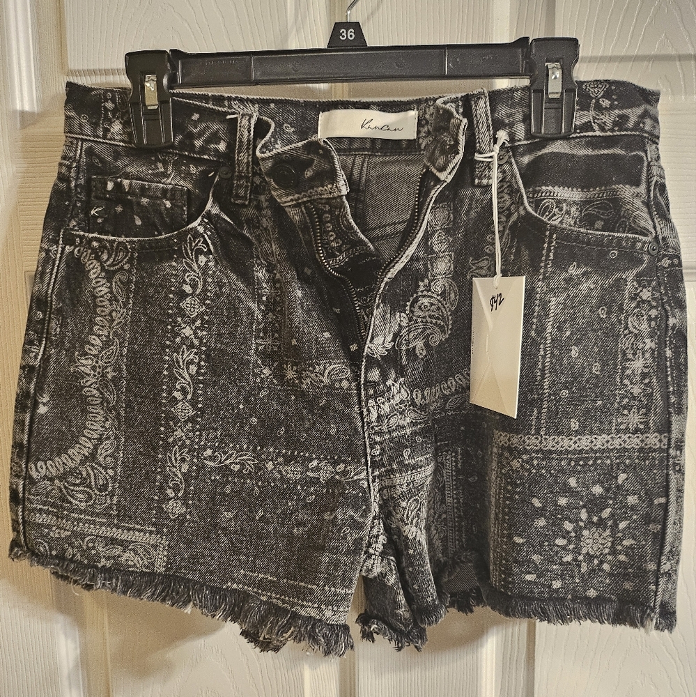 Kancan Whitney High Rise Shorts - Picture 5 of 8